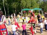 Round Dance z dziećmi - fot. Co. Dariusz Lipecki